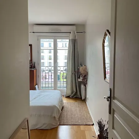 Spacious And Bright - Canal St-martin Parigi